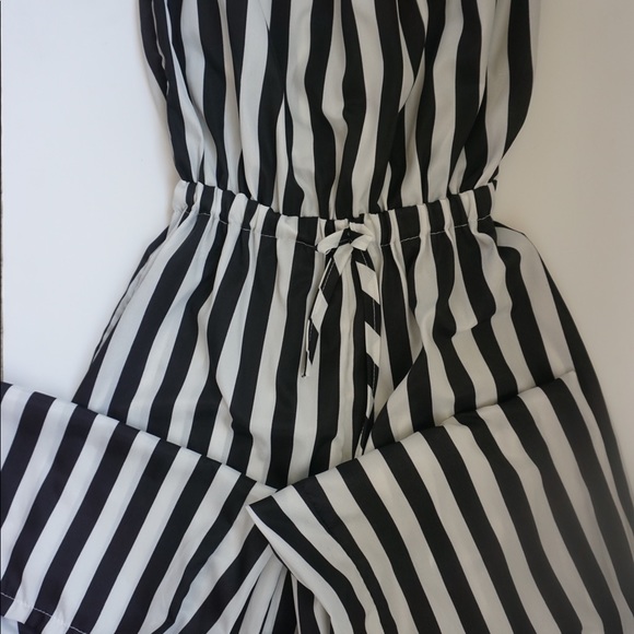 Black and white stripe jumpsuit - Picture 2 of 2